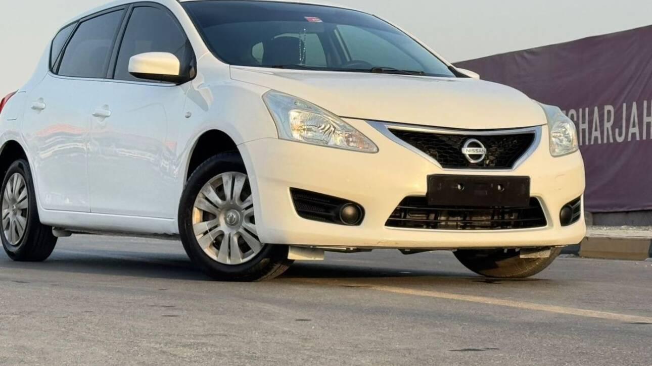 NISSAN TIIDA-2014